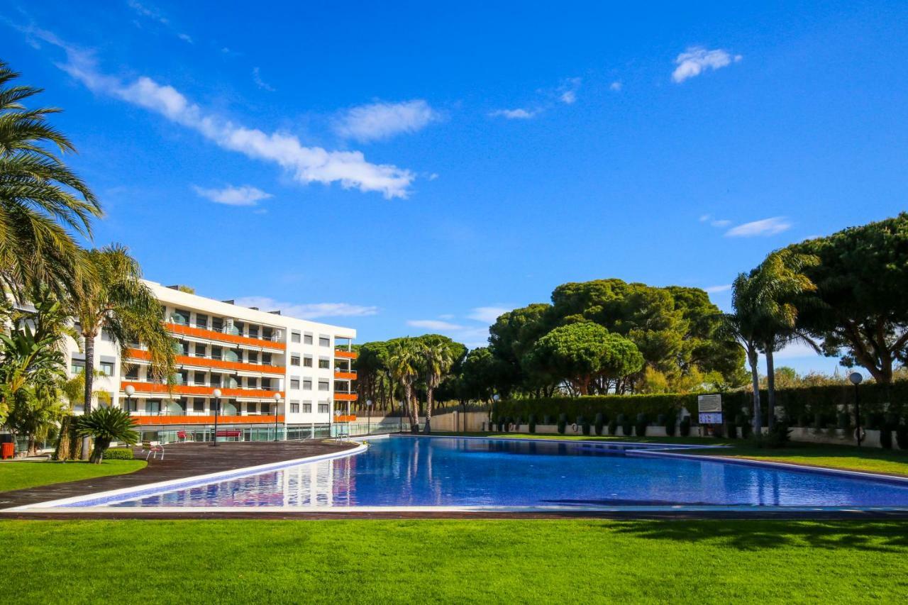 Galera Planet Costa Dorada Villa Cambrils Bagian luar foto