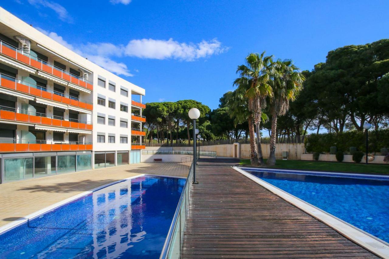 Galera Planet Costa Dorada Villa Cambrils Bagian luar foto